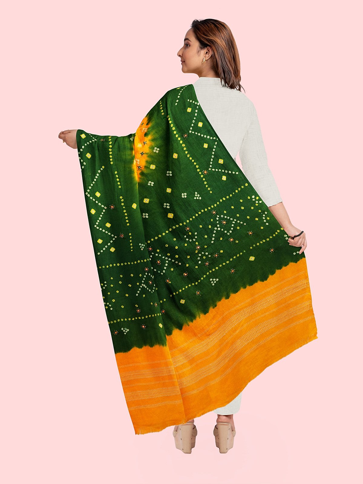 Jetpur Bandhani Woolen Green Shawl (44)