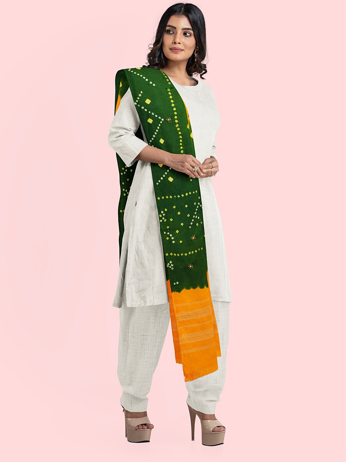 Jetpur Bandhani Woolen Green Shawl (49)